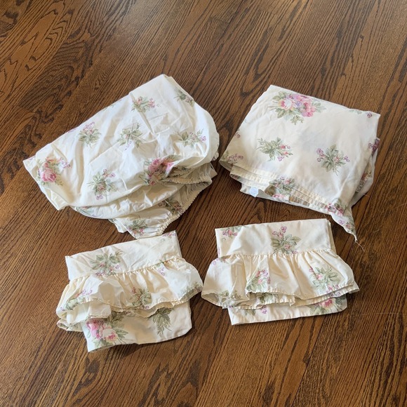 Other - VTG 4 Piece Sheet Set Full Double Complete‎ Pink Roses Ruffles Cottage Core EUC